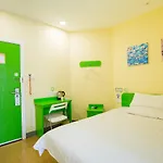 Hi Inn Shanghai Songjiang Wanda Plaza